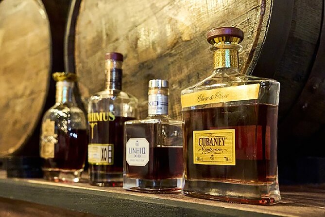 100% Caribbean Rum Tasting in Punta Cana. - Pairing snacks that actually help you taste