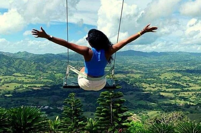 4x4 Adventure Tour, Mountains and Paradise Beaches with Food - Food, drinks, and how the day flows