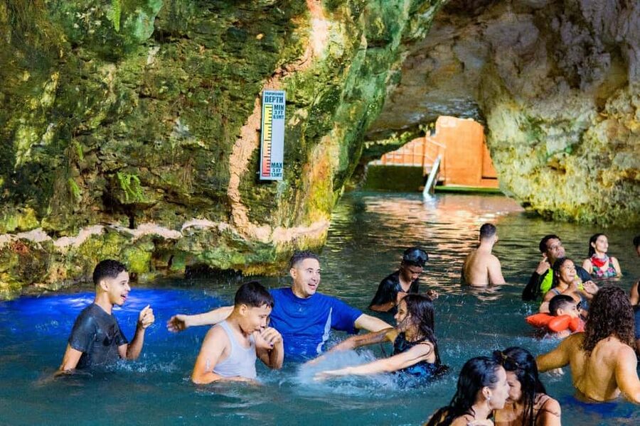 Booggy Adventure en Macao: Cuevas, Playa y Barro Extremo - What to Wear and Bring for Maximum Comfort (and Minimum Regret)