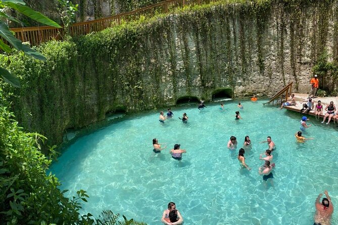 Buggy Adventure with Cenote, Waterfalls & Dominican Lunch - Dominican Village Stop: Coffee, Chocolate, Tobacco