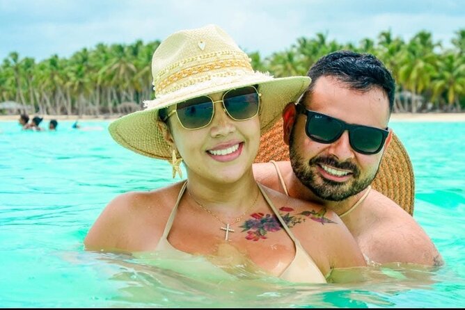 Caribbean Paradise Exclusive Day Trip to Isla Saona - Getting on Board in Bahia: the 7:00 am Start