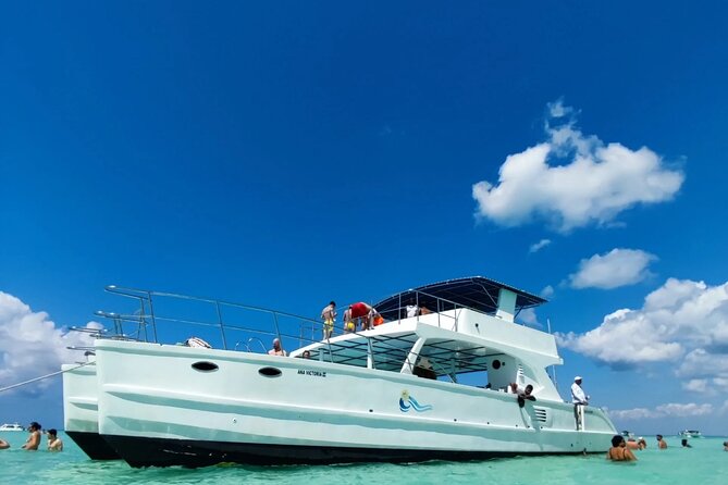 Caribbean Paradise Exclusive Day Trip to Isla Saona - Onboard Dominican Lunch, Music, and Drinks