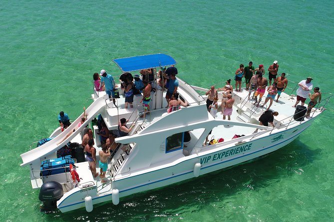 Caribbean Party Boat - Key things that make this party boat worth your attention