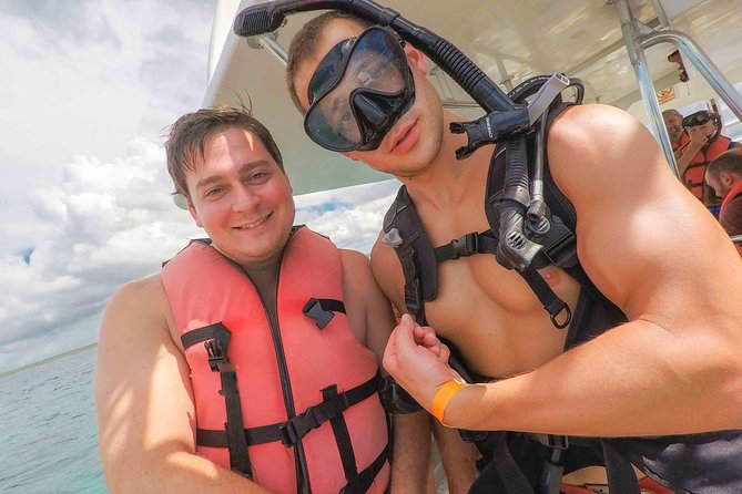 Catalina Island - Full Day All Inclusive Experience - Snorkeling at The Wall: Why This Stop Is the Star