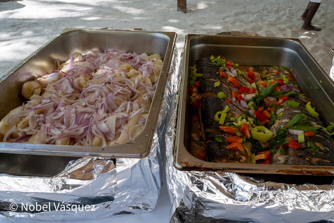 Catalina Sailing Experience in Punta Cana with Food and Drinks - Food and drinks that make the price feel more realistic