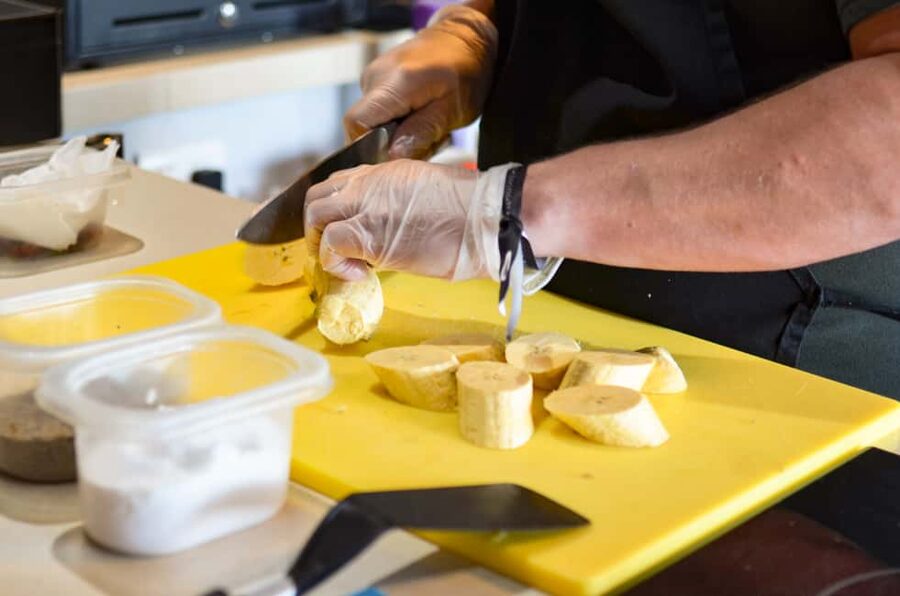 'Chillo al Coco' Cooking Class & Taino Concept store - Inside the kitchen: from seasoned red snapper to coconut sauce