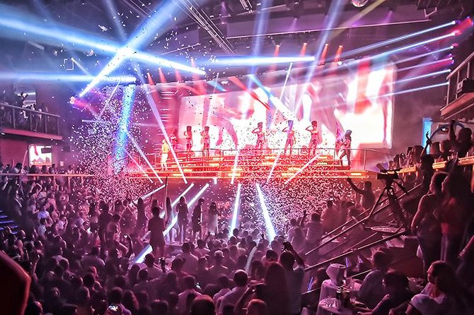 Coco Bongo Punta Cana New Year's Eve 2026 - Pickup, Timing, and the 9:00 pm Start