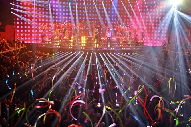 CocoBongo Punta Cana Entry ticket with Entertainment and Open Bar - Entering Coco Bongo in Punta Cana: the 8:00 pm start, the party pace