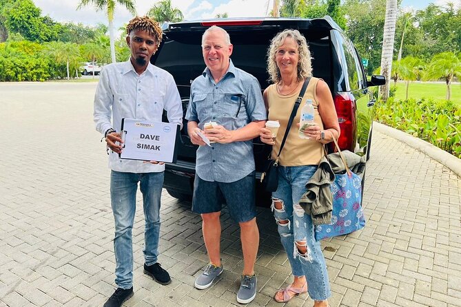 Dominican-s Airport Transfer (Bavaro, Punta Cana, Uvero Alto) - Drop-off and pick-up flow for arrivals and returns