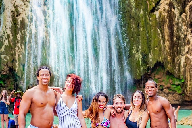 El Limon Waterfall and Bacardi Island Tour from Punta Cana with Lunch Included - Cayo Levantado (Bacardi Island): Beach Time That Feels Like a Reset