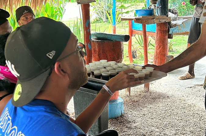 Enjoy Our Tours Higuey City Cultural - Shopping at a Local Craft Souvenirs Store: Buy Small, Buy Smart
