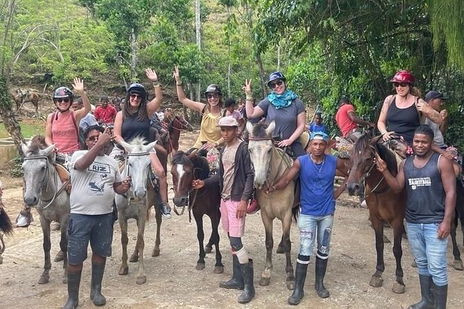 exciting cultural tour to Higüey adventure, history and fun - Coffee and cocoa tasting inside a typical house