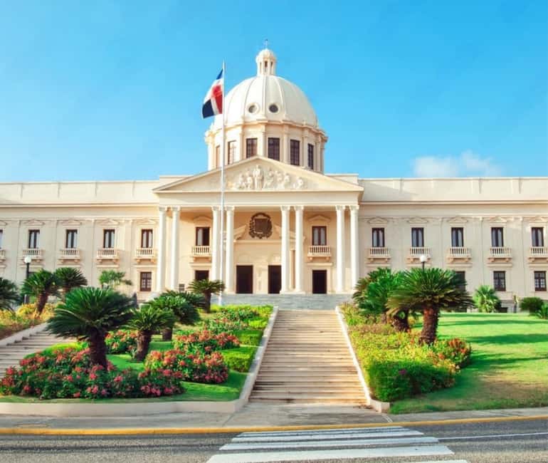 Exclusive VIP Excursion: Santo Domingo from Punta Cana – Private Service - Ciudad Colonial UNESCO time: lunch, street life, and photo windows