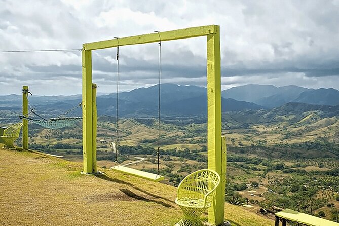 Excursion to Montaña Redonda and Playa Esmeralda from Punta Cana - Your time at the peak: how to use the mountain stop