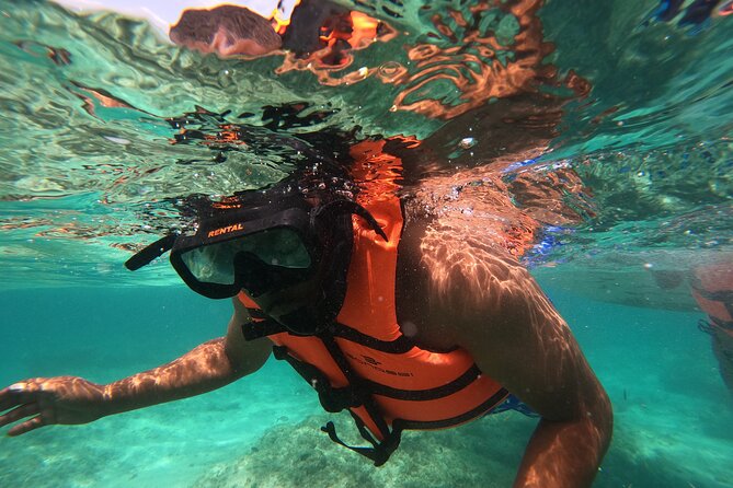 Explore Catalina Island & Snorkeling Adventure from Punta Cana - Drinks, music, and what to expect from the boat entertainment