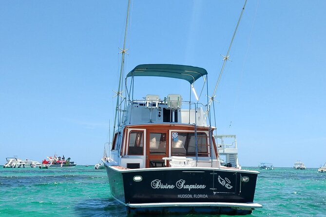 FISHING PRO CHARTERS - Boat Excursion - Divina - Crew and service: Primo and Kico set the tone