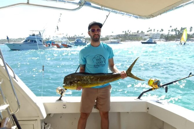 FISHING PRO CHARTERS - Boat Excursion – Mar-Quesa - The Crew Experience: Guy, Carlos, Francisco, and Eguy