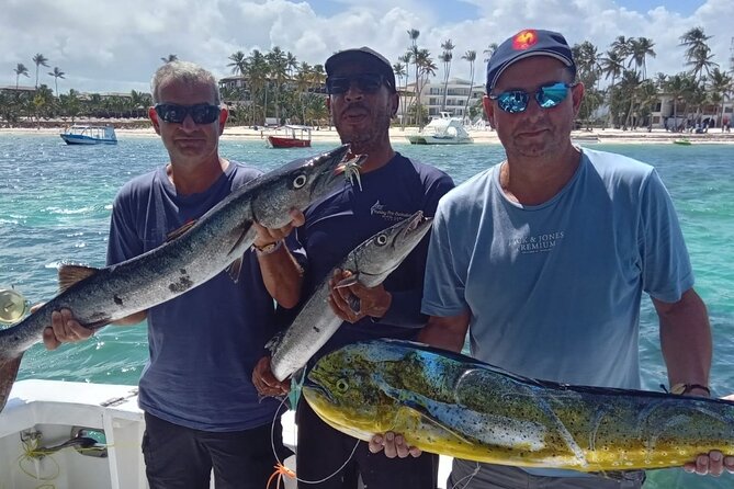 FISHING PRO CHARTERS - Boat Excursion - Sobre Las Olas - Weather, timing, and the reality of booking at sea