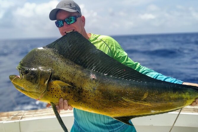 FISHING PRO CHARTERS - Boat Excursion - Sobre Las Olas - Who this Punta Cana charter fits best