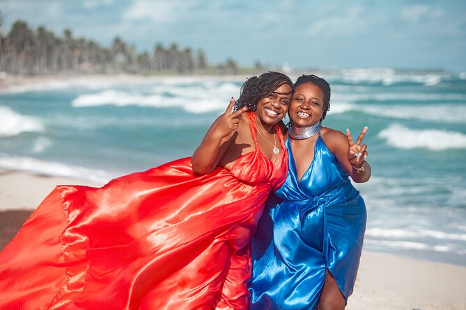 Flying Dress Photoshoot (1 Dress) – Punta Cana – Pro Photographer - One dress per reservation, and what it means for couples and best photos