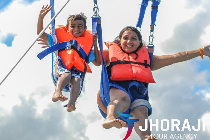 From Punta Cana: Amazing Activity Parasailing Hotel pickup - From hotel pickup to the speedboat launch