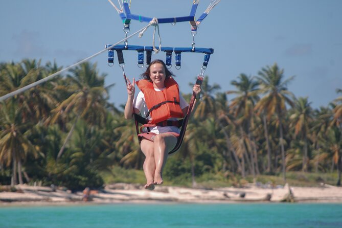 From Punta Cana: Amazing Activity Parasailing Hotel pickup - Wind and weather: how schedule changes can affect your day
