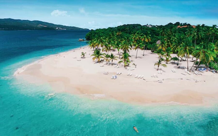 From Punta Cana: Samana Full Day Trip by Bus and Boat - Cayo Levantado or Bacardi Island, and how the beach time works