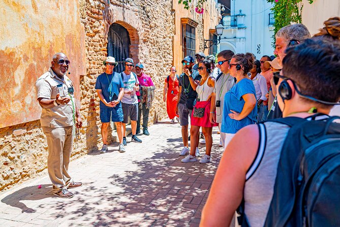 Full-Day Santo Domingo City Tour from Punta Cana - National Palace Area and Theater of Fine Arts: Photo Stops With Big-City Energy