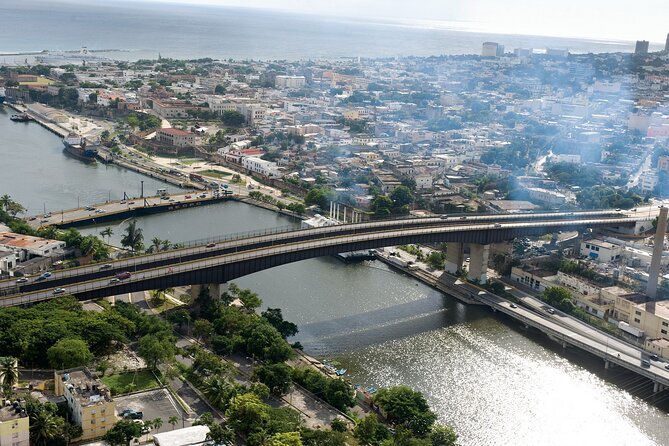 Full Day Santo Domingo City Tour: History of the Caribbean From Punta Cana - Alcázar de Colón: A Real Columbus-Era Family Residence