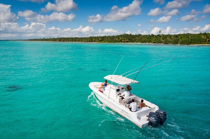 Full day - Saona Island from punta cana - Natural pool swim: starfish shallows and the value of a calm water stop