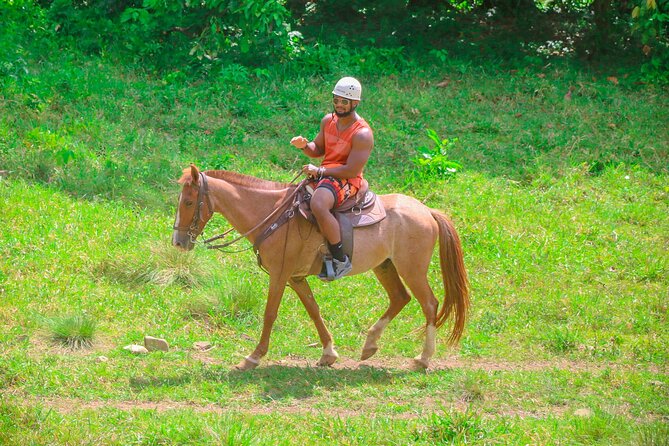 Full Pack Buggies + Horses + Zip Line + Food in Punta Cana - Lunch and the “real day” rhythm