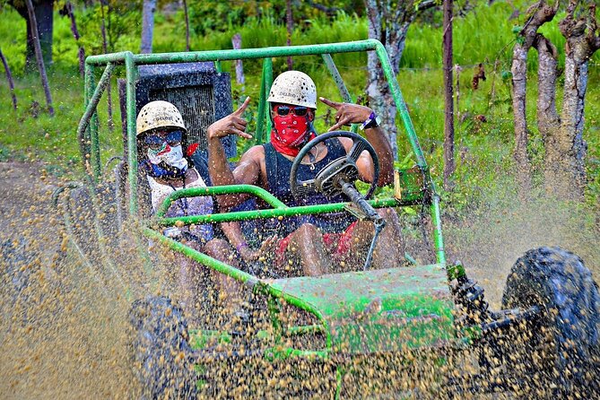 Full Pack Buggies + Horses + Zip Line + Food in Punta Cana - Zip line circuit: 8 carbon lines and a suspension bridge