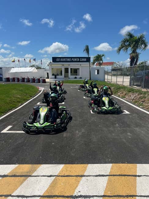 GO-KARTS: PUNTA CANA - Safety and Supervision in a Controlled Environment