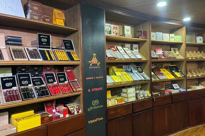 Guided Tour to Don Lucas Cigars Factory and Souvenirs Store - The souvenir store, how to shop smart for cigar lovers