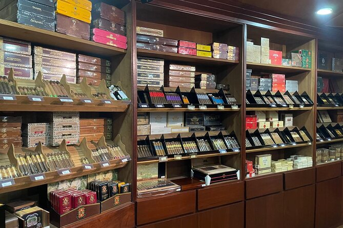Guided Tour to Don Lucas Cigars Factory and Souvenirs Store - Price and logistics, why $5 can be either a bargain or a reality check