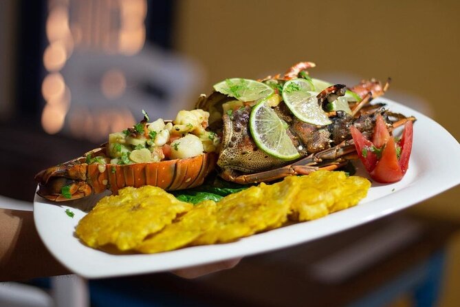 Half-Day Dominican Republic Culinary Tour with Pickup - Stop 2 at Restaurante Capitan Cook for seafood