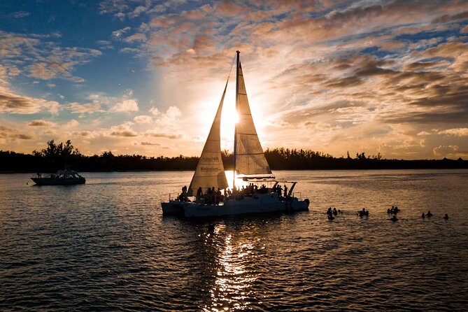 Happy Hour Party Boat With Snorkeling - Key Points at a Glance