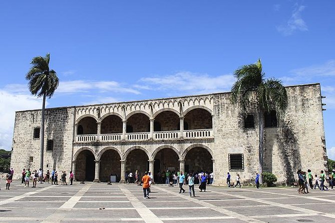 Historical Santo Domingo Day Trip from Punta Cana - Lunch at Atarazana Restaurat and the Gift Shop Reality