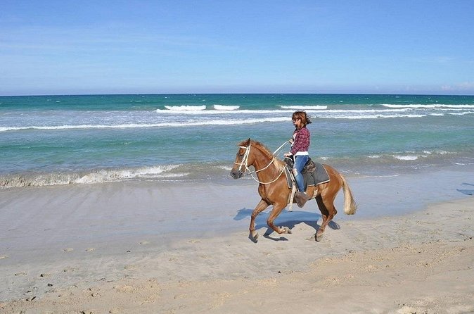 Horse Riding Experience through El Limon Beach - What to do before you go: smart, low-effort packing