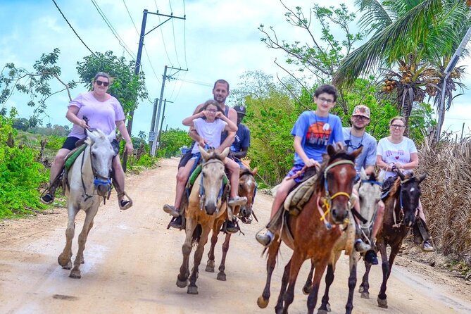 HORSEBACK - RIDE Through Punta Cana - From pickup to ranch: your smooth start (and what timing means)