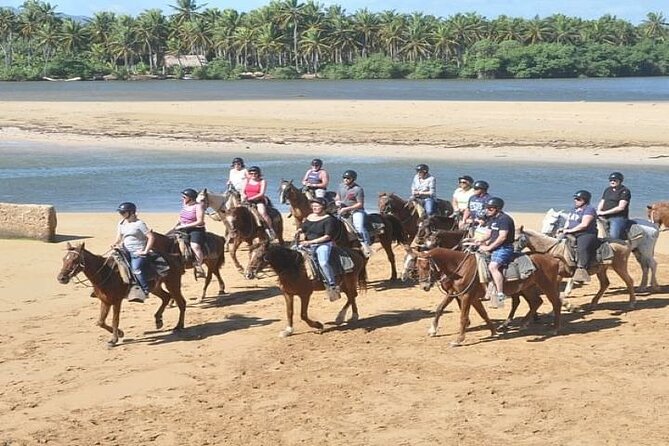 Horseback Riding to Maimon River from Punta Cana - Should you book this horseback riding tour to the Maimon River?