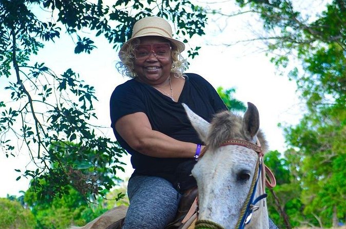 HorseBack Rinding to Macao Beach - Group Size and the CoroTour Punta Cana Experience Style