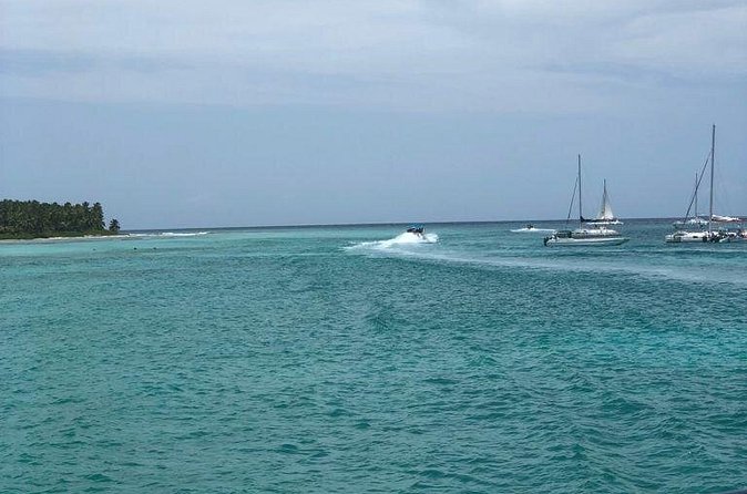Iberostar Selection Bavaro - Round Trip Shuttle - Punta Cana Airport - Timing: what 25 to 30 minutes means with real traffic