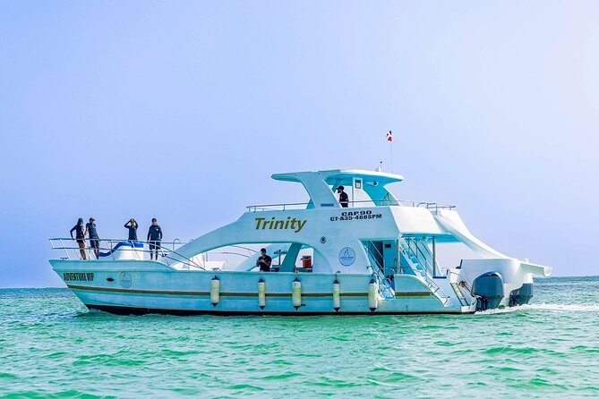 Infinity party boat in Punta Cana - Timing, Transfers, and the Board-From-the-Beach Detail