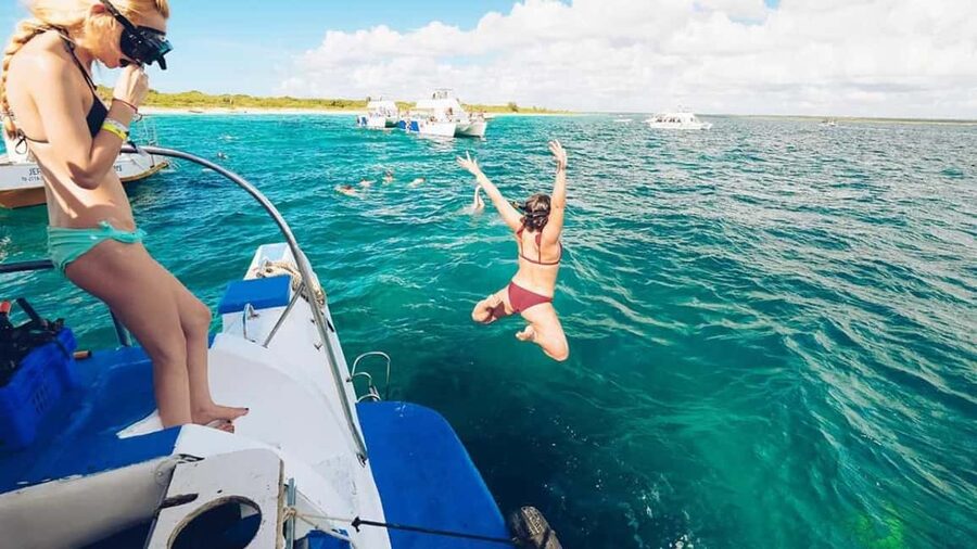 isla saona día completo - From Punta Cana to Bayahibe: the ride that sets the tone
