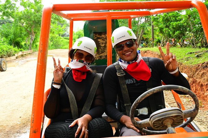 La Hacienda Park Tour - La Hacienda Park: 7 thrills in one ticket