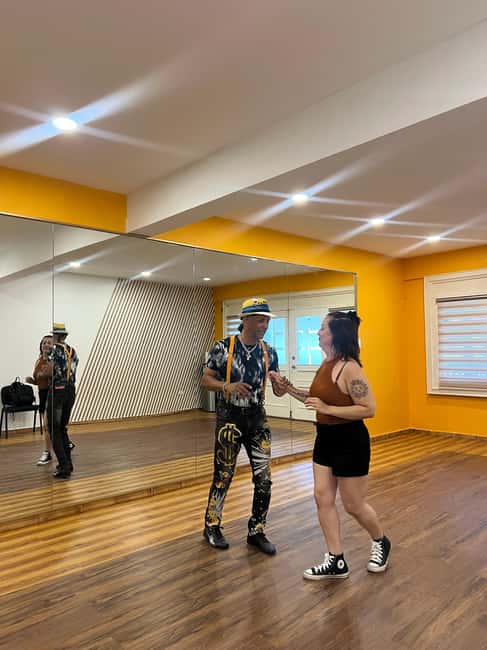 Learn to dance Bachata like a pro in Punta Cana - Solo Steps Versus Partner Work: What to Expect