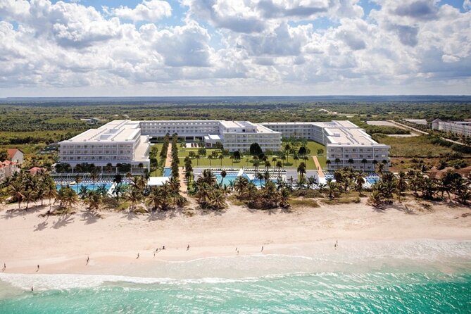 Majestic Mirage - Round Trip Shuttle - Punta Cana Airport - The Drive to Majestic Mirage: What 25 to 30 Minutes Really Means