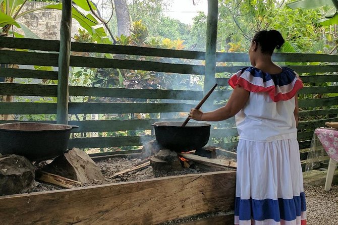 Monkeyland and Plantation Safari Tour from Punta Cana - Coffee, Cacao, Cinnamon, and Vanilla: Why the Tastings Matter