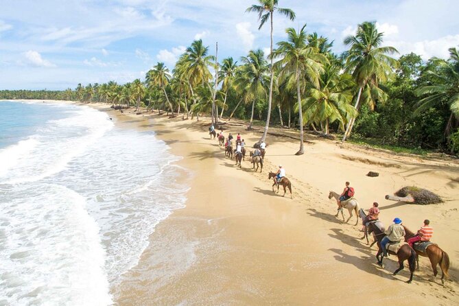 Montaña Redonda & Horseback Riding 2-in-1 Tour from Punta Cana - Lunch at the Top: Why Included Food Makes This Tour Feel Worth It